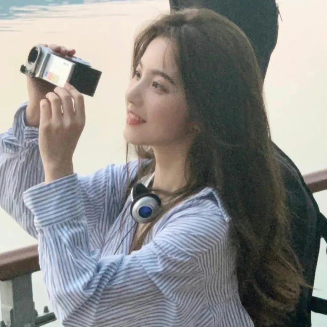 慈母骄儿